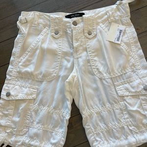 New with tags ($225) Billy Blues white cargo shorts size 4